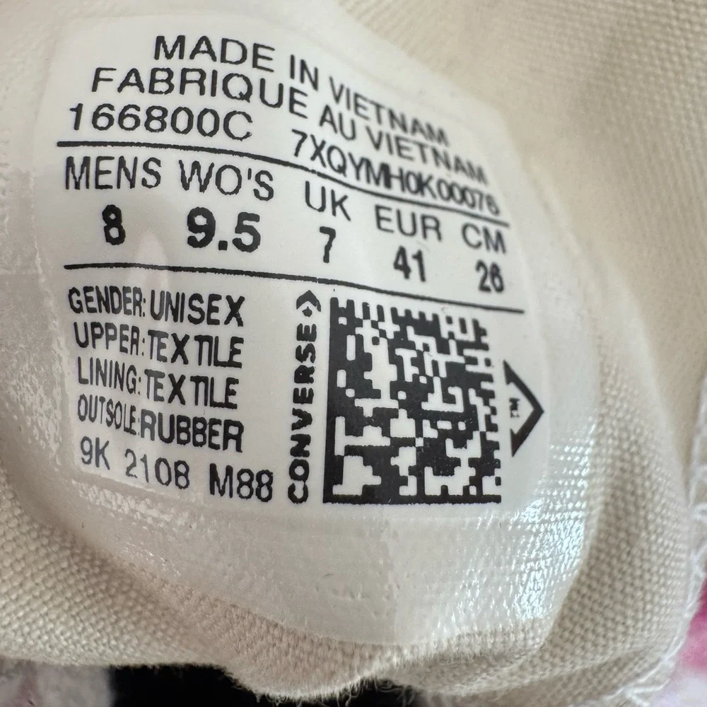 Converse Unisex Sneakers - Picture 3 of 5